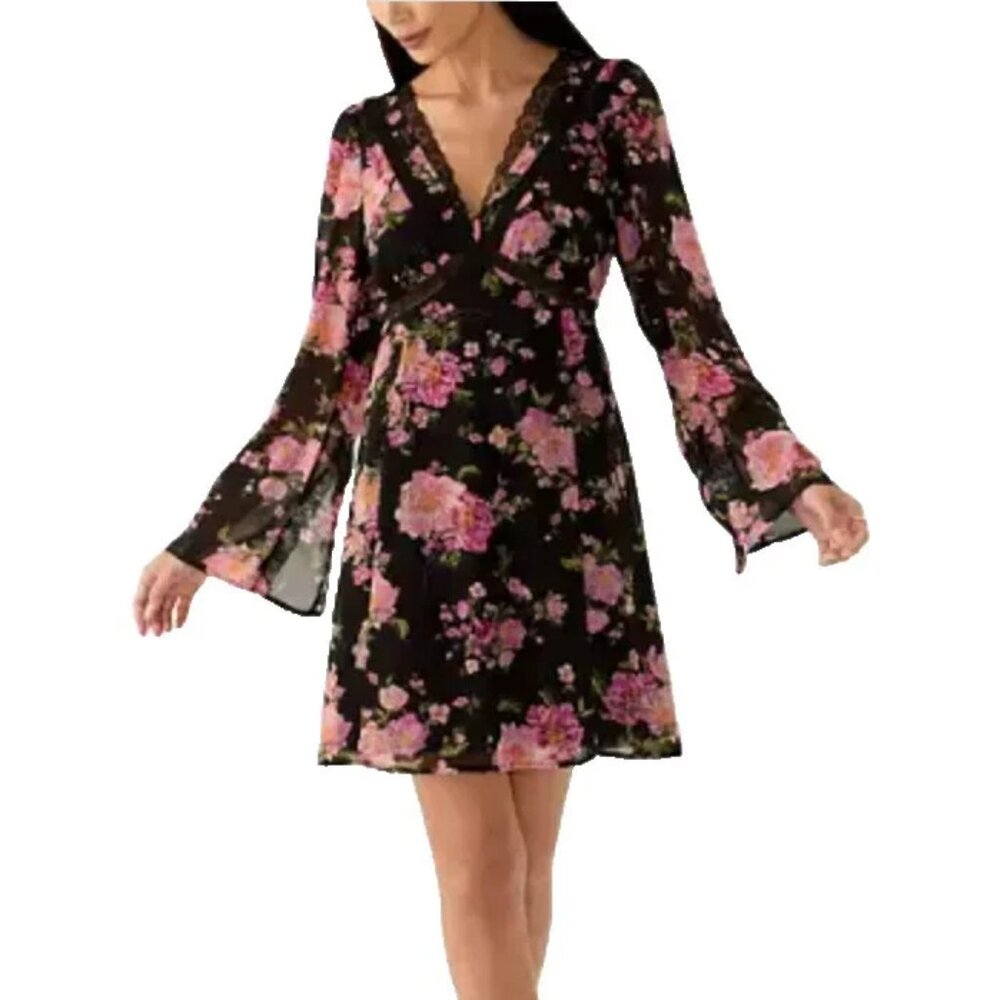 Oak & Trellis Black Floral V-Neck Mini Dress M NWT Lace Trim Romantic Boho